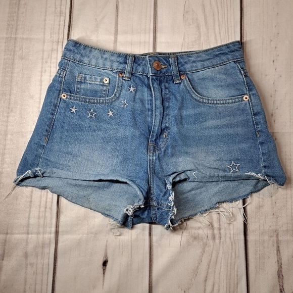 H&M Coachella Daydreamer Shorts Size 4 - Picture 2 of 9